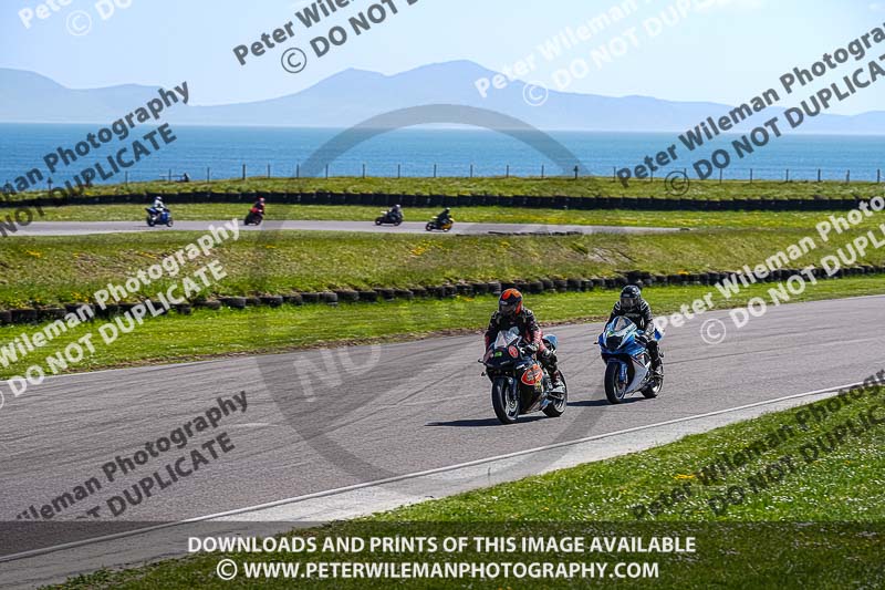 anglesey no limits trackday;anglesey photographs;anglesey trackday photographs;enduro digital images;event digital images;eventdigitalimages;no limits trackdays;peter wileman photography;racing digital images;trac mon;trackday digital images;trackday photos;ty croes
